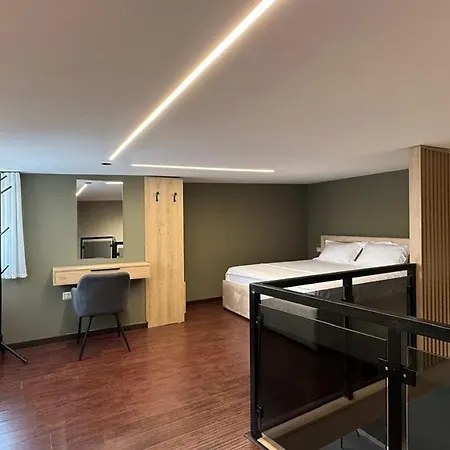 Aysel Apartament Tirana